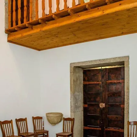 Spacious House With Garden Near Bemposta + Private Pool Casa de Férias *