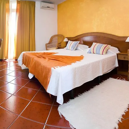 Spacious House With Garden Near Bemposta + Private Pool * Bemposta (Braganca)